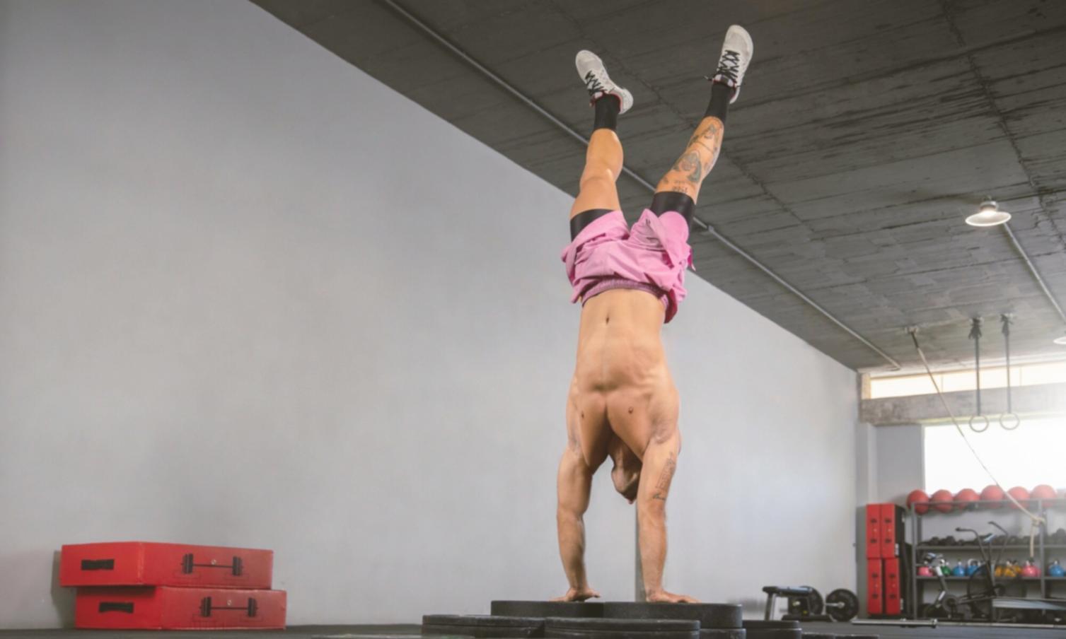 Analyse technique d'un mouvement CrossFit avec correction posturale